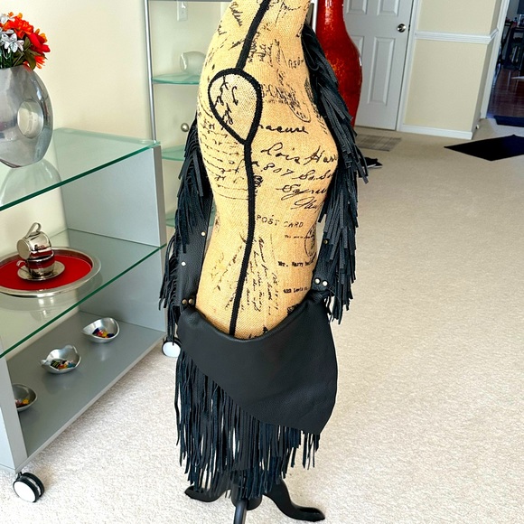 SOLD 😁 Brand New Handmade Genuine Leather Super Fringed Crossbody Purse Lg - Picture 5 of 12